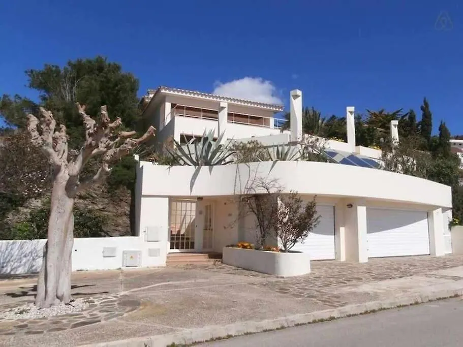 Villa Lantana Lujo Y Estilo Con Vistas Unicas Al Puerto De Mahon Cala Llonga